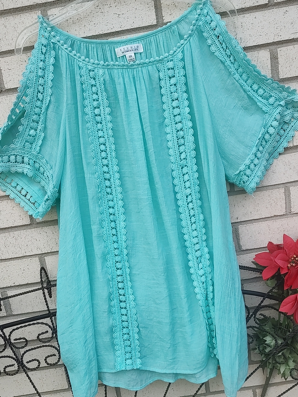 Lightweight Aqua Cold-Shoulder Crochet Trim Tunic